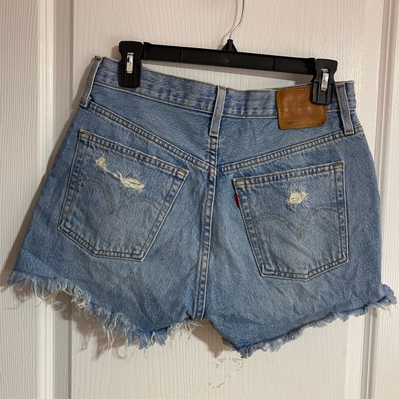 Levi’s 501 High Waist Distressed Ripped Button-fly Jean Denim Shorts Size 27 - Picture 8 of 15